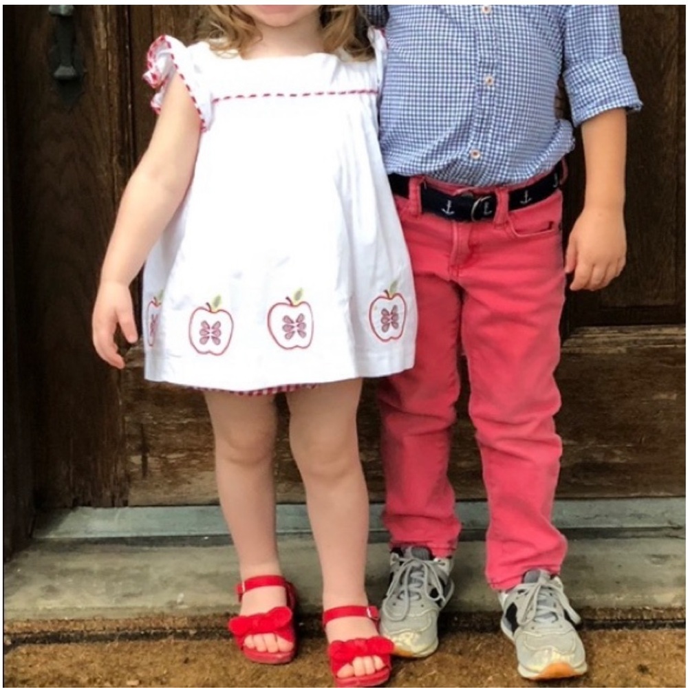 Girls size 6 Posh Pickle Apple Dress - adorable!!